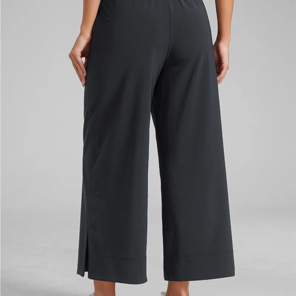 CRZ yoga Feathery-Fit Soft Wide Leg High Waisted Capri Pants with Pockets 25”